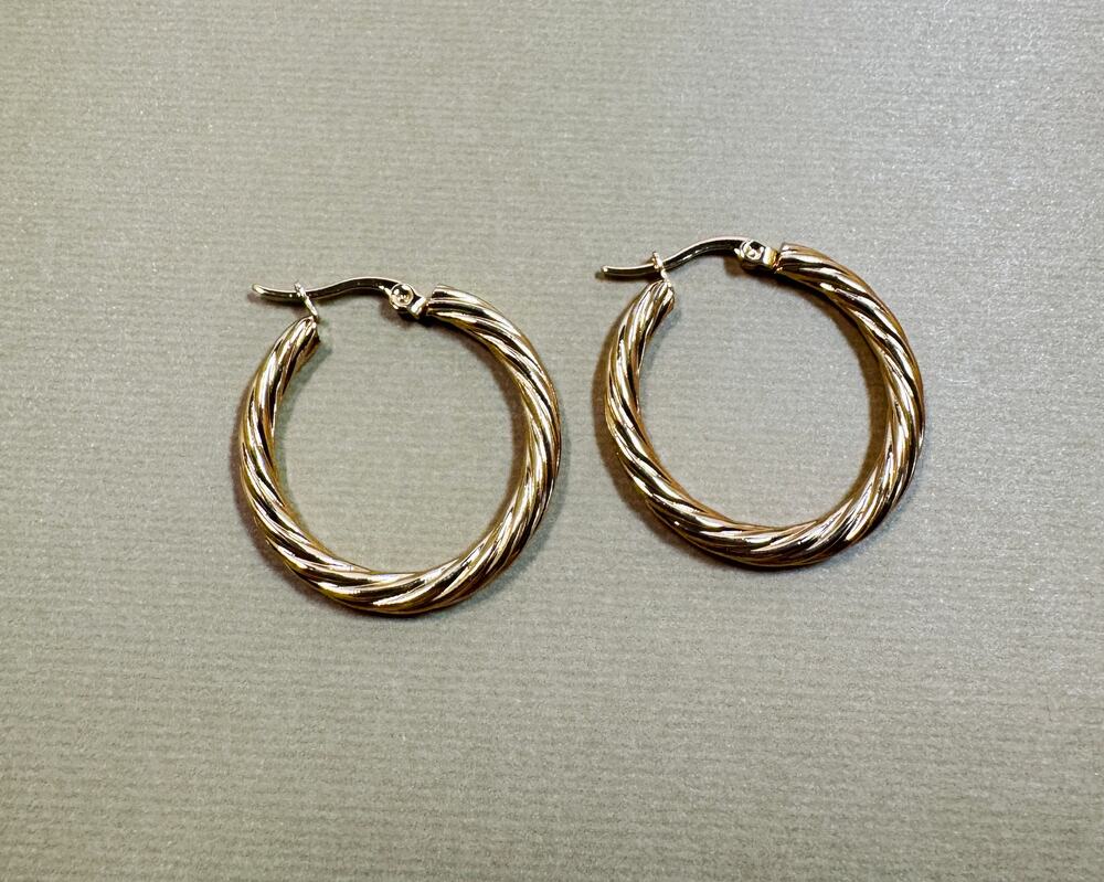Gold Twist Hoop Earrings 1.25 Inch Diameter Classic Textured Hoops New E309